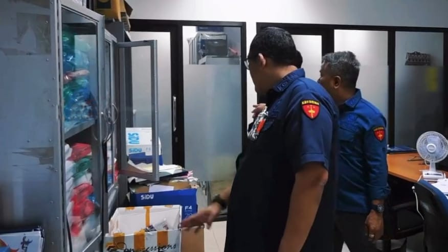 Diduga Korupsi Dana Hibah Rp2,9 Miliar, Kejati Kaltara Geledah Kantor Dispar dan Kesra